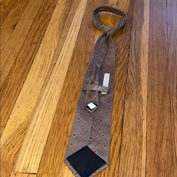 Men’s Cardinals Neck Tie - Picture 3 of 5